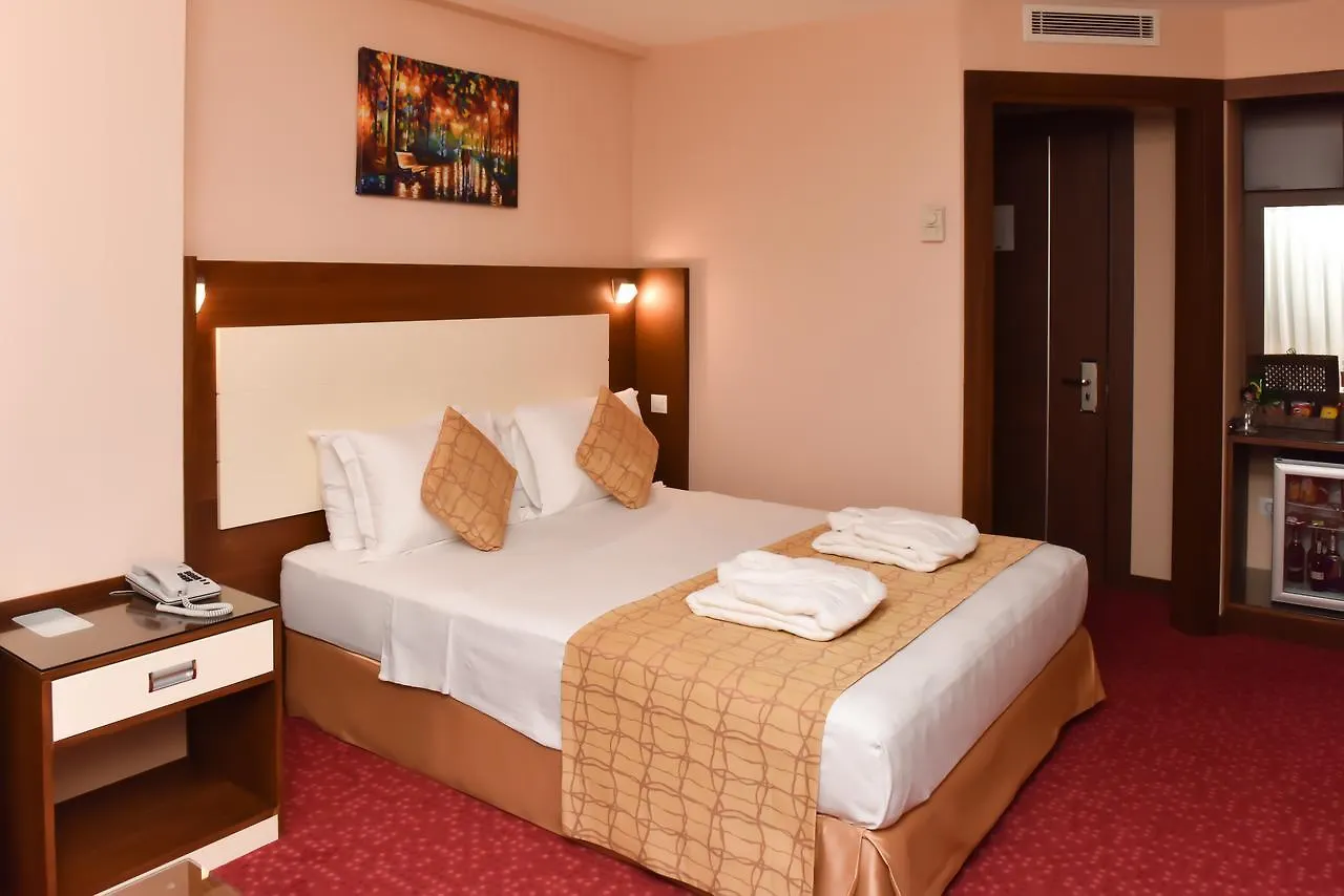 Ozgobek Ronesans Hotel De Luxe Uşak 4*,  Turkiet
