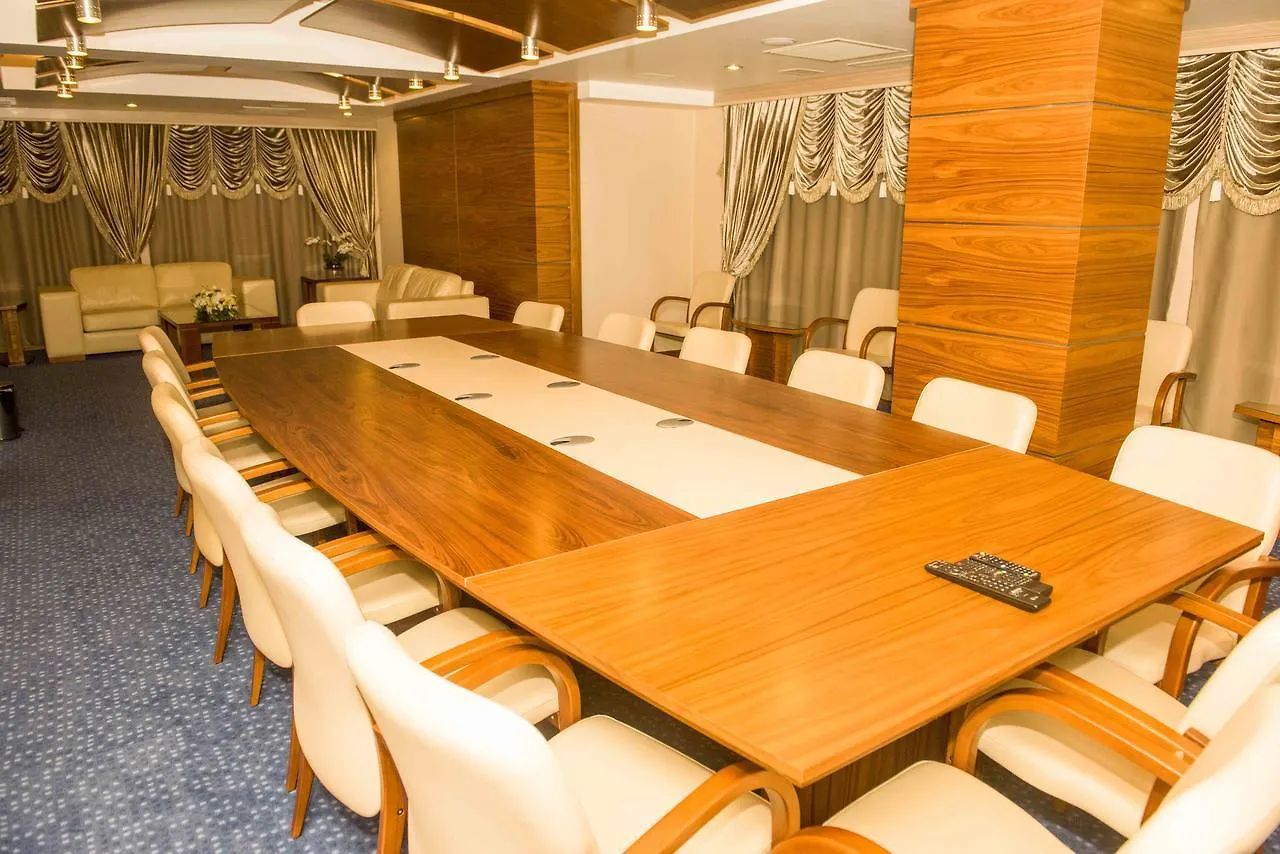 Ozgobek Ronesans Hotel De Luxe Uşak