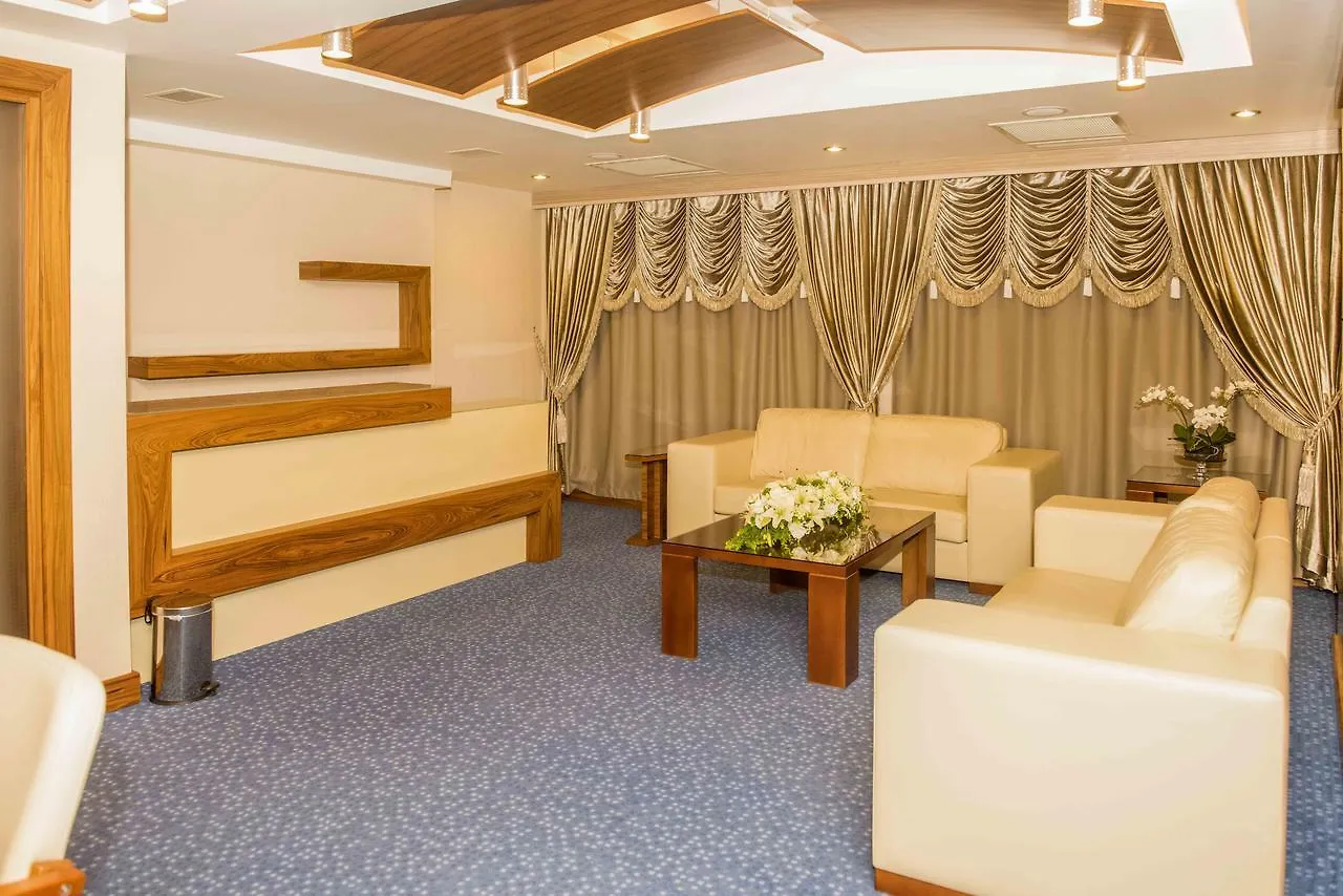 Ozgobek Ronesans Hotel De Luxe Uşak