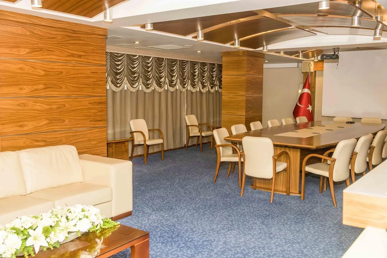 Ozgobek Ronesans Hotel De Luxe Uşak